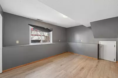 389 Roy Street N, Saint Paul, MN 55104 - Photo 15