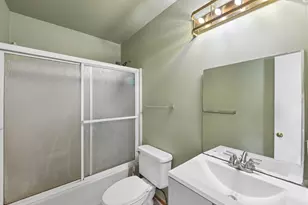 389 Roy Street N, Saint Paul, MN 55104 - Photo 13