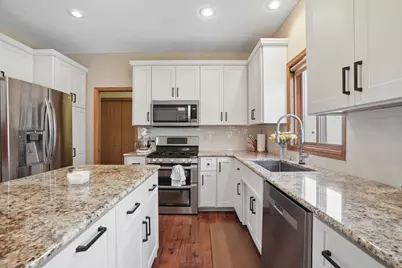 6102 Wildwood Way, Monticello, MN 55362 - Photo 13