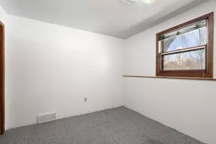 475 Oakwood Ln, Owatonna, MN 55060 - Photo 25