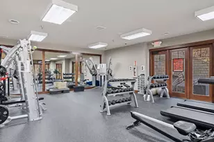 8800 Lake Riley Dr, Chanhassen, MN 55317 - Photo 37