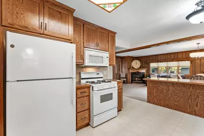 9706 Foley Boulevard NW, Coon Rapids, MN 55433 - Photo 11