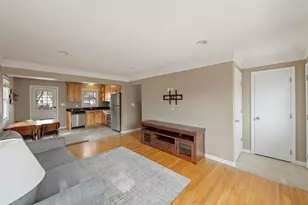 1217 Lincoln Ave, Saint Paul Park, MN 55071 - Photo 3