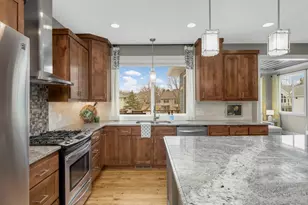 10476 Vermillion Cir NE, Blaine, MN 55449 - Photo 21