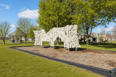 10476 Vermillion Circle NE, Blaine, MN 55449 - Photo 71