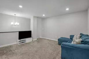 10884 Glacier Ln N, Maple Grove, MN 55369 - Photo 11