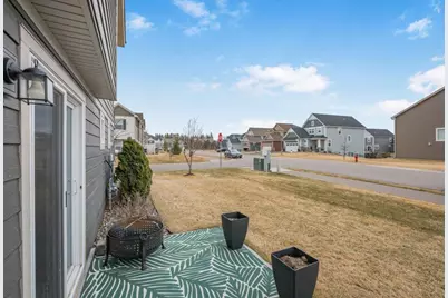 10884 Glacier Lane N, Maple Grove, MN 55369 - Photo 15
