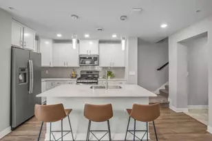 10884 Glacier Ln N, Maple Grove, MN 55369 - Photo 3