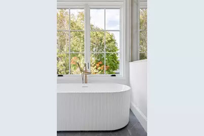 2408 Commerce Boulevard #201, Mound, MN 55364 - Photo 31