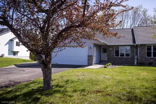 407 Dakota St, Woodville, WI 54028 - Photo 3