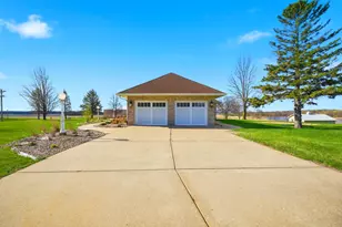 2068 Millersburg Blvd W, Dundas, MN 55019 - Photo 9