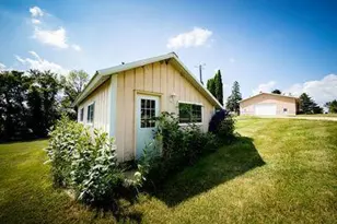 2068 Millersburg Blvd W, Dundas, MN 55019 - Photo 37