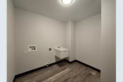 893 Mill Race Court, Madelia, MN 56062 - Photo 9