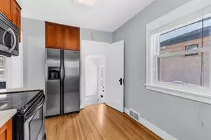 1160 James Ave, Saint Paul, MN 55105 - Photo 13