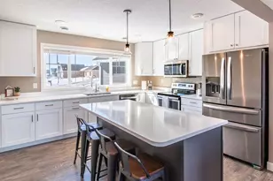 1601 18th Ave NW, Willmar, MN 56201 - Photo 3