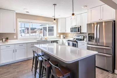 1601 18th Avenue NW, Willmar, MN 56201 - Photo 5