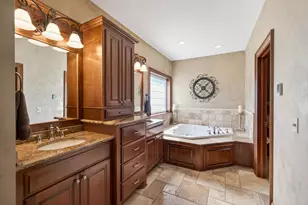 21000 Kerry St NW, Oak Grove, MN 55011 - Photo 31