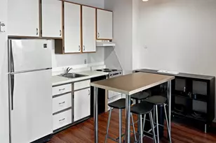 431X S 7th St, Minneapolis, MN 55415 - Photo 5