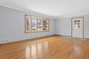 1306 Ottawa Ave, West Saint Paul, MN 55118 - Photo 5