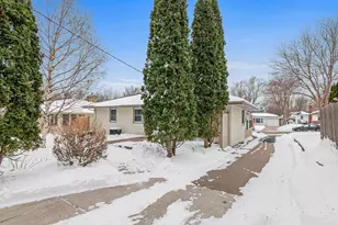 1306 Ottawa Ave, West Saint Paul, MN 55118 - Photo 23