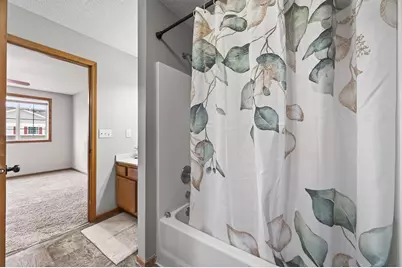 21157 S Clydesdale Curve, Forest Lake, MN 55025 - Photo 15