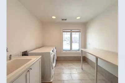 2718 Northridge Drive, Duluth, MN 55811 - Photo 31