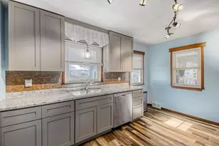 5319 Kentucky Ave N, Crystal, MN 55428 - Photo 7