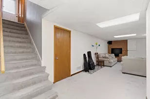 2515 Florida Ave N, Golden Valley, MN 55427 - Photo 9