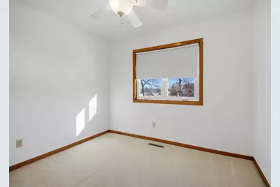 2305 13th Street SW, Austin, MN 55912 - Photo 17