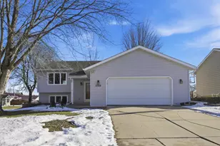 2305 13th St SW, Austin, MN 55912 - Photo 65