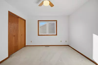 2305 13th Street SW, Austin, MN 55912 - Photo 19