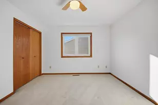 2305 13th St SW, Austin, MN 55912 - Photo 19