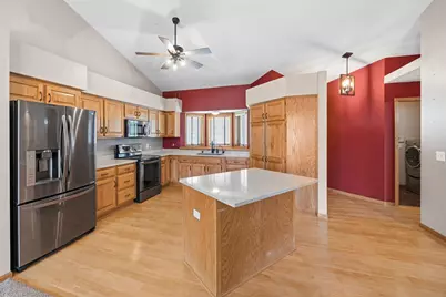 12568 Drake Street NW, Coon Rapids, MN 55448 - Photo 5