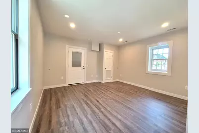 309 Broadway Street, Carver, MN 55315 - Photo 9