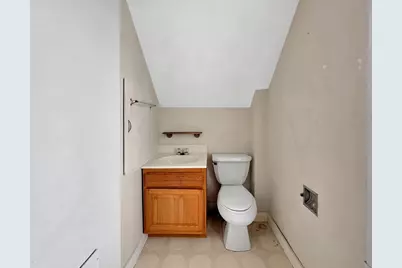 301 Duluth Avenue N, Thief River Falls, MN 56701 - Photo 17