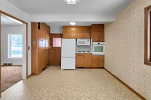 301 Duluth Ave N, Thief River Falls, MN 56701 - Photo 5