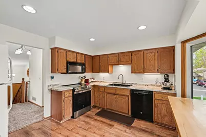 10755 Maple Valley Drive, Maple Grove, MN 55369 - Photo 7