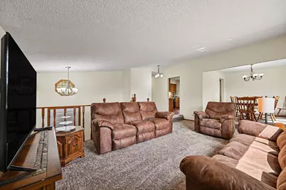 10755 Maple Valley Drive, Maple Grove, MN 55369 - Photo 5