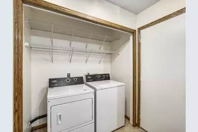 1120 Pecks Woods Drive, New Brighton, MN 55112 - Photo 15