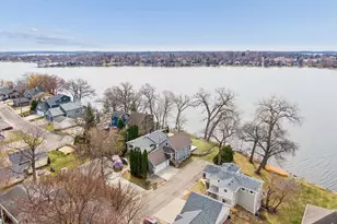 1728 Finch Ln, Mound, MN 55364 - Photo 37