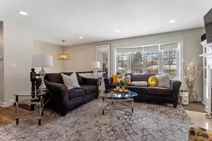 2012 E 86 1/2 St, Bloomington, MN 55425 - Photo 3