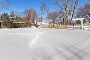 2012 E 86 1/2 St, Bloomington, MN 55425 - Photo 21