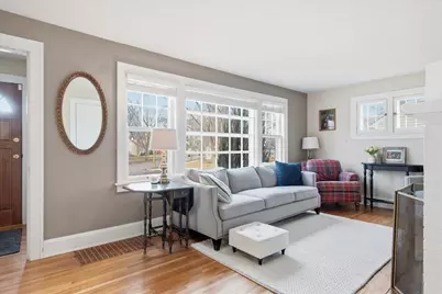 4008 Zenith Avenue N, Robbinsdale, MN 55422 - Photo 5