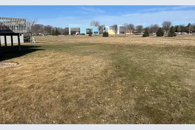 1612 SW Richland Ave, Willmar, MN 56201 - Photo 7