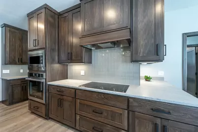 2127 Tamarack Drive, Saint Cloud, MN 56301 - Photo 13