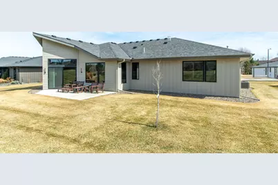 2127 Tamarack Drive, Saint Cloud, MN 56301 - Photo 7