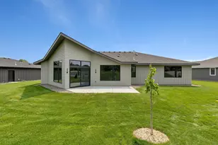 2127 Tamarack Dr, Saint Cloud, MN 56301 - Photo 61