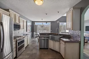 18911 Inca Ave, Lakeville, MN 55044 - Photo 3