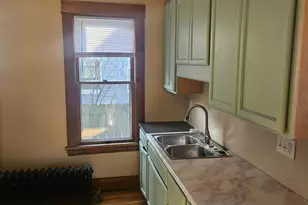 911 Jenks Ave E, Saint Paul, MN 55106 - Photo 11