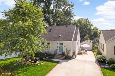 4047 Yosemite Avenue S, Saint Louis Park, MN 55416 - Photo 5